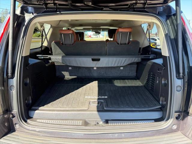 2017 Cadillac Escalade ESV Luxury