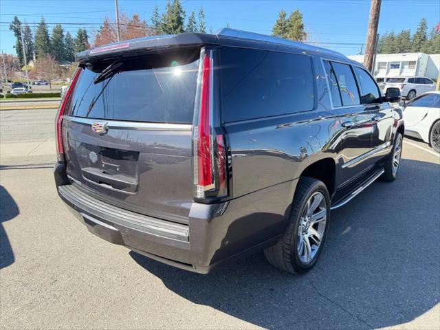 2017 Cadillac Escalade ESV Luxury