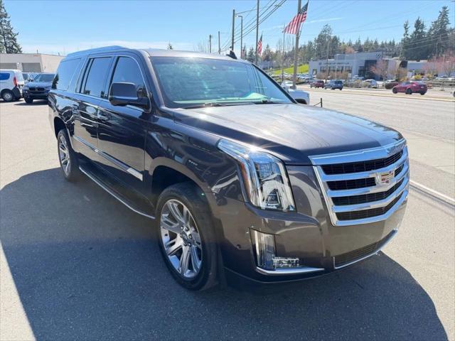 2017 Cadillac Escalade ESV Luxury