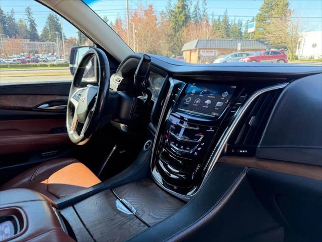 2017 Cadillac Escalade ESV Luxury