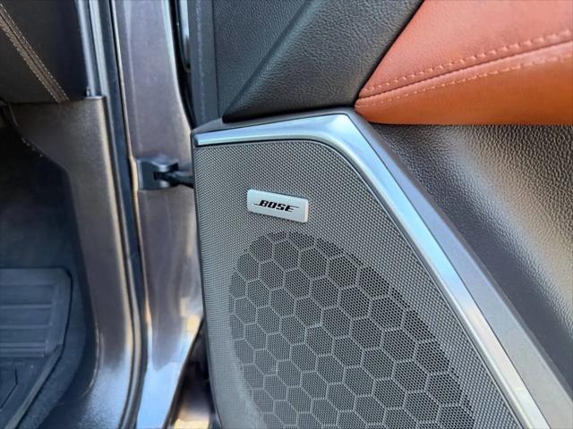 2017 Cadillac Escalade ESV Luxury