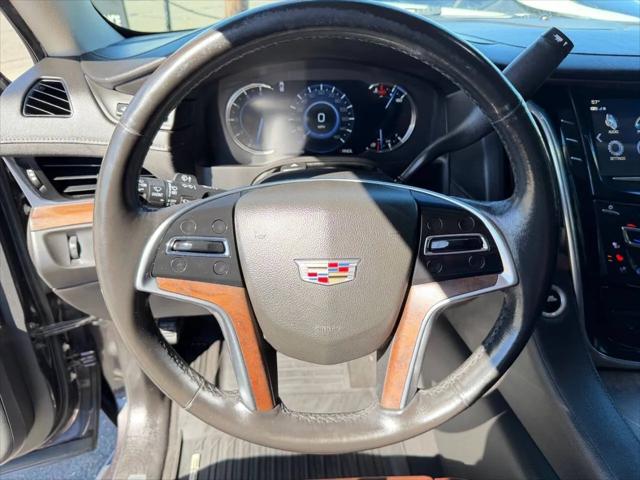 2017 Cadillac Escalade ESV Luxury