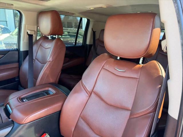 2017 Cadillac Escalade ESV Luxury