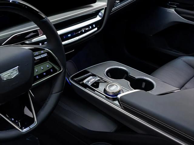2025 Cadillac iQ Luxury 3 RWD