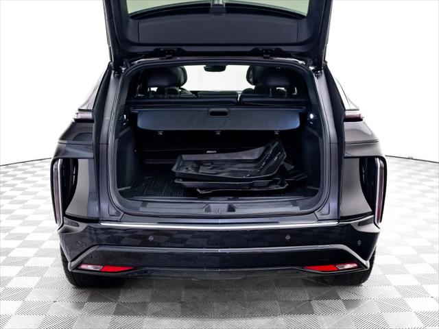 2025 Cadillac iQ Luxury 3 RWD