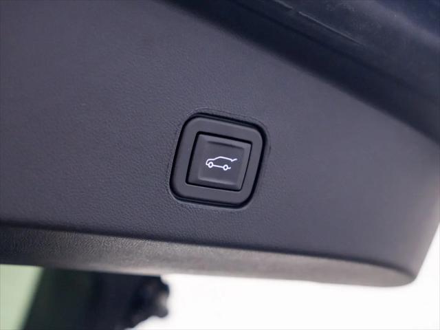 2025 Cadillac iQ Luxury 3 RWD