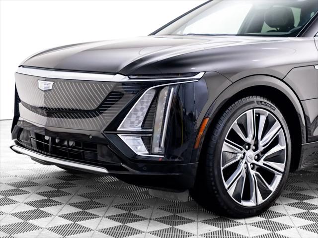 2025 Cadillac iQ Luxury 3 RWD