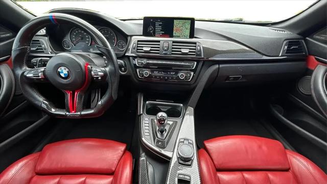 2016 BMW M4 Standard
