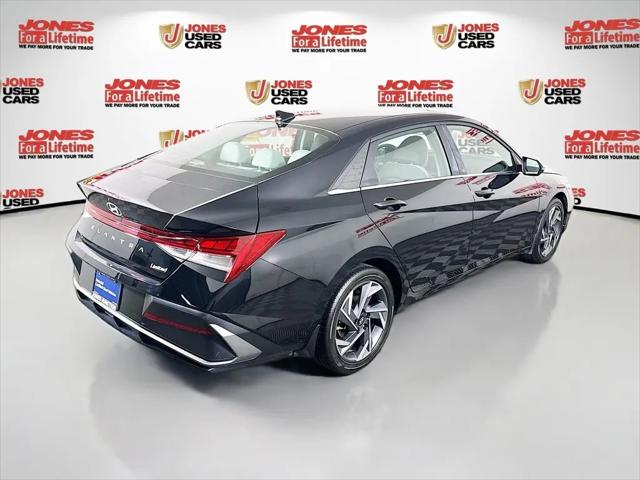 2025 Hyundai Elantra Limited