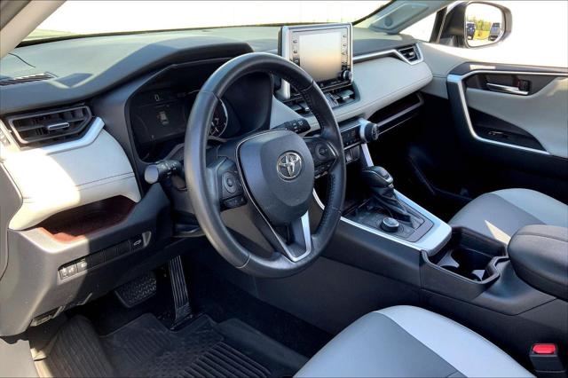 2020 Toyota RAV4 Limited