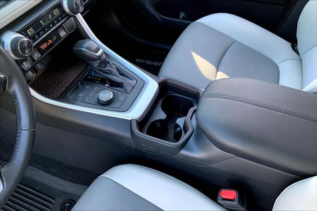 2020 Toyota RAV4 Limited