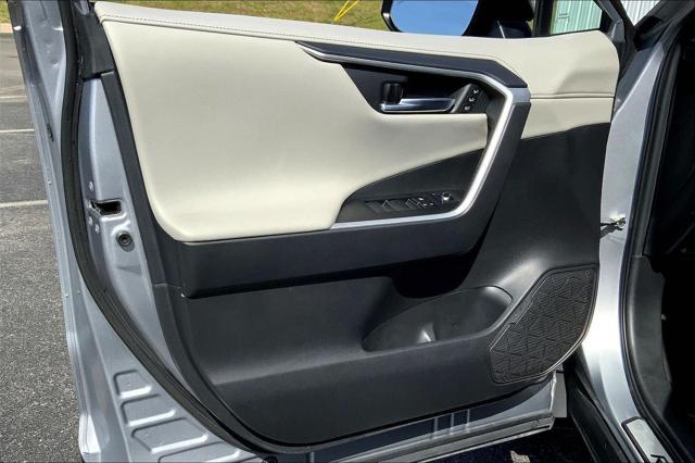 2020 Toyota RAV4 Limited