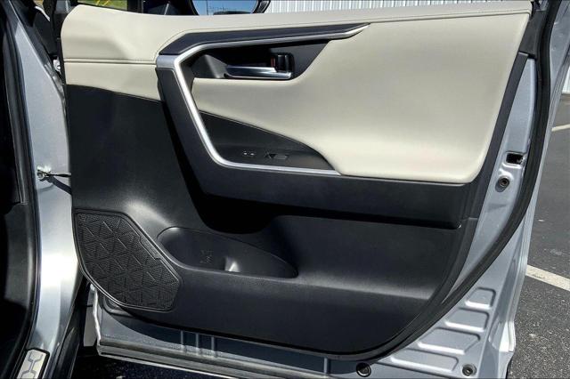 2020 Toyota RAV4 Limited
