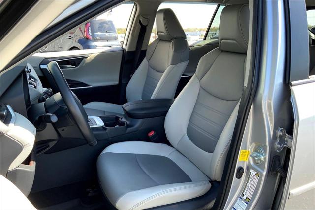 2020 Toyota RAV4 Limited