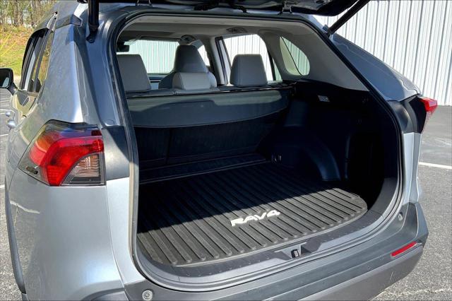 2020 Toyota RAV4 Limited