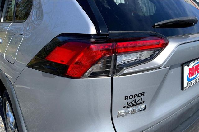 2020 Toyota RAV4 Limited