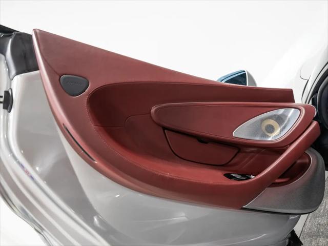2023 McLaren GT Standard