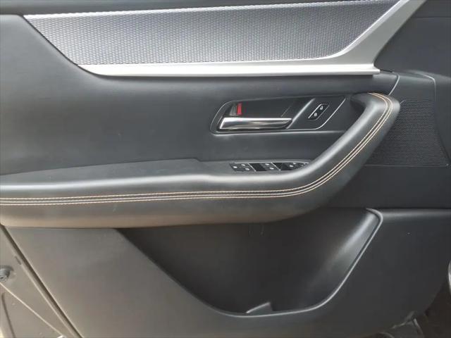 2024 Mazda X-90 Premium Plus