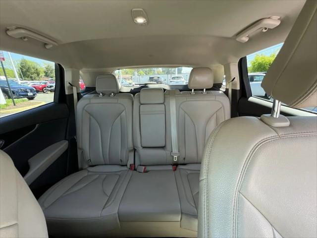 2022 Lincoln Nautilus Standard