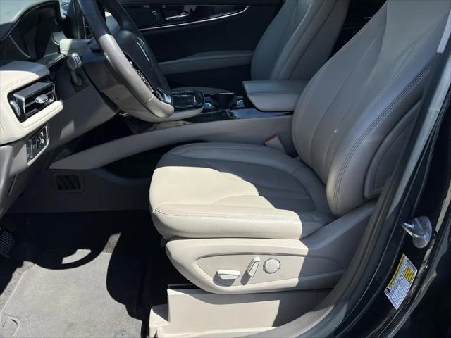 2022 Lincoln Nautilus Standard