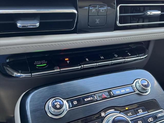 2022 Lincoln Nautilus Standard