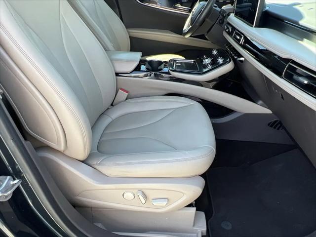 2022 Lincoln Nautilus Standard