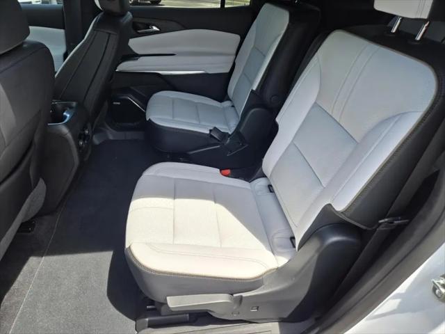 2025 Chevrolet Traverse AWD High Country