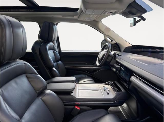 2025 Lincoln Navigator Reserve L