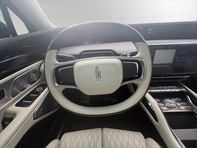 2024 Lincoln Nautilus Black Label