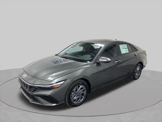 2026 Hyundai Elantra Hybrid Blue for sale in Pikeville, KY
