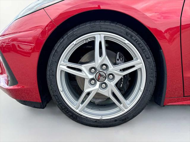 2025 Chevrolet Corvette Stingray RWD Coupe 2LT