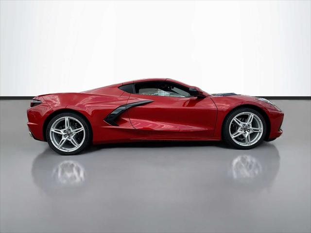 2025 Chevrolet Corvette Stingray RWD Coupe 2LT