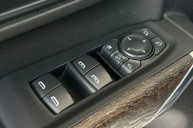 2020 GMC Sierra 3500HD 4WD Crew Cab Long Bed Denali