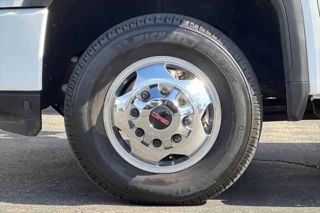 2020 GMC Sierra 3500HD 4WD Crew Cab Long Bed Denali