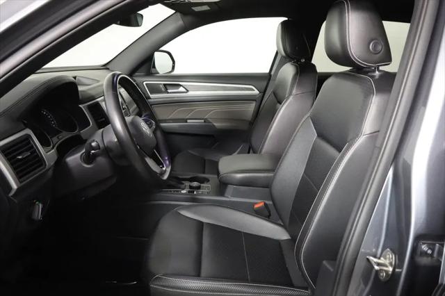 2021 Volkswagen Atlas Cross Sport 2.0T SE w/Technology