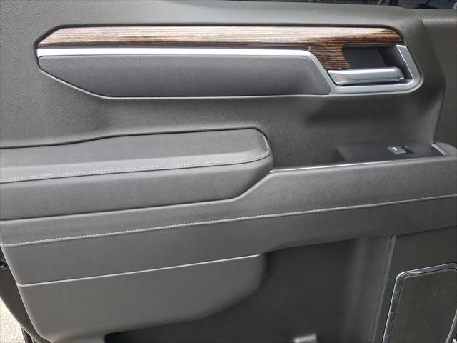2025 GMC Sierra 1500 4WD Crew Cab Short Box Elevation with 3SB
