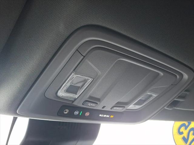 2025 GMC Sierra 1500 4WD Crew Cab Short Box Elevation with 3SB