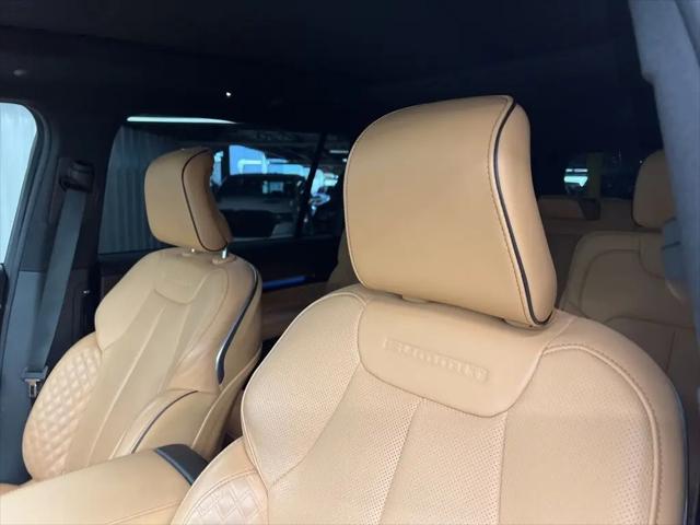 2025 Jeep Grand Cherokee L Summit 4x4