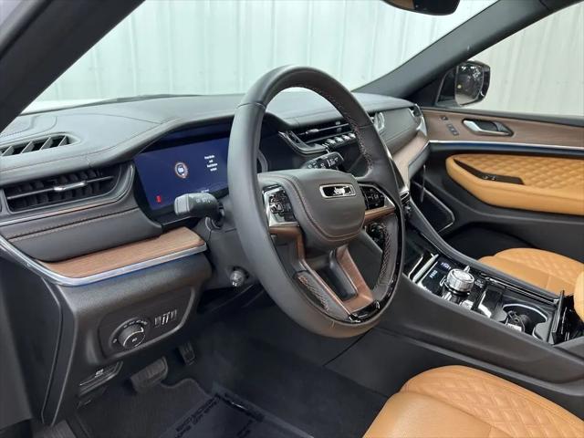 2025 Jeep Grand Cherokee L Summit 4x4