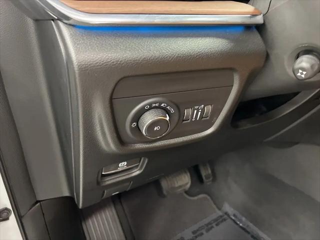 2025 Jeep Grand Cherokee L Summit 4x4