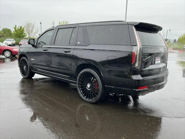 2023 Cadillac Escalade ESV 4WD V-Series