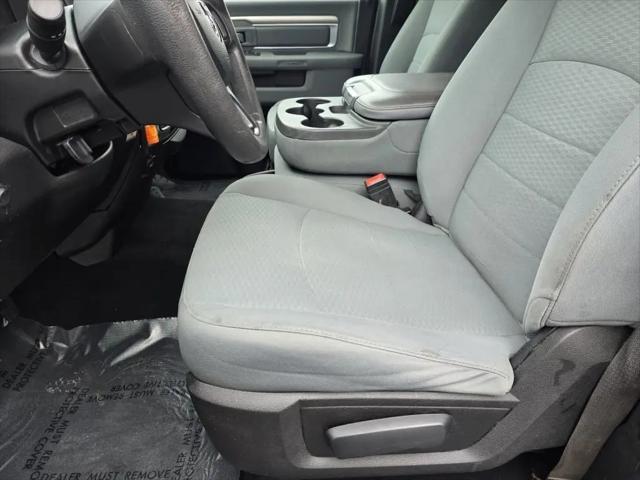 2020 Ram 1500 SLT Crew Cab 4x4 6'4" Box