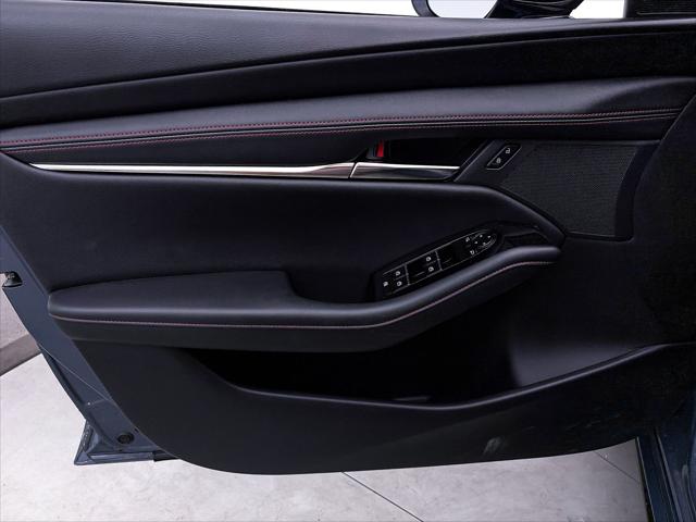 2025 Mazda Mazda3 2.5 S Carbon Edition