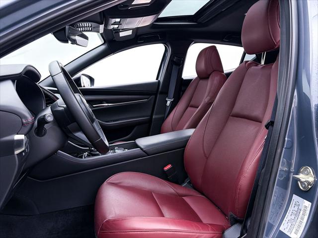 2025 Mazda Mazda3 2.5 S Carbon Edition