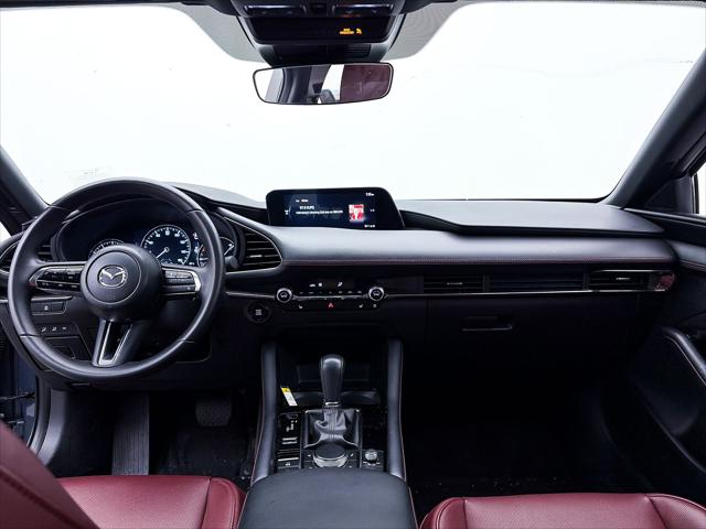 2025 Mazda Mazda3 2.5 S Carbon Edition