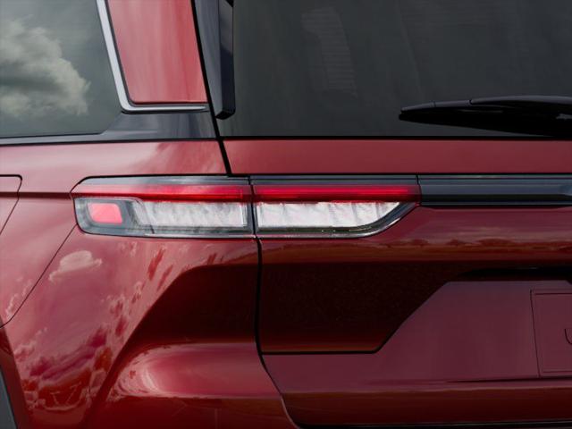 2026 Jeep Grand Cherokee Altitude 4x2