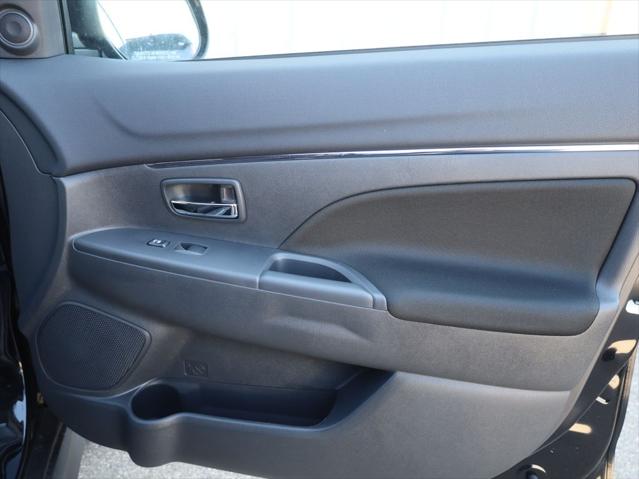 2026 Mitsubishi Outlander Sport 2.0 LE