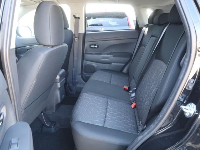 2026 Mitsubishi Outlander Sport 2.0 LE