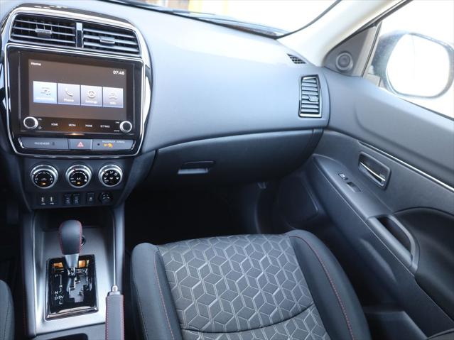 2026 Mitsubishi Outlander Sport 2.0 LE