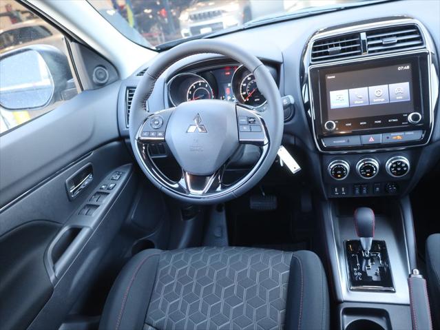 2026 Mitsubishi Outlander Sport 2.0 LE